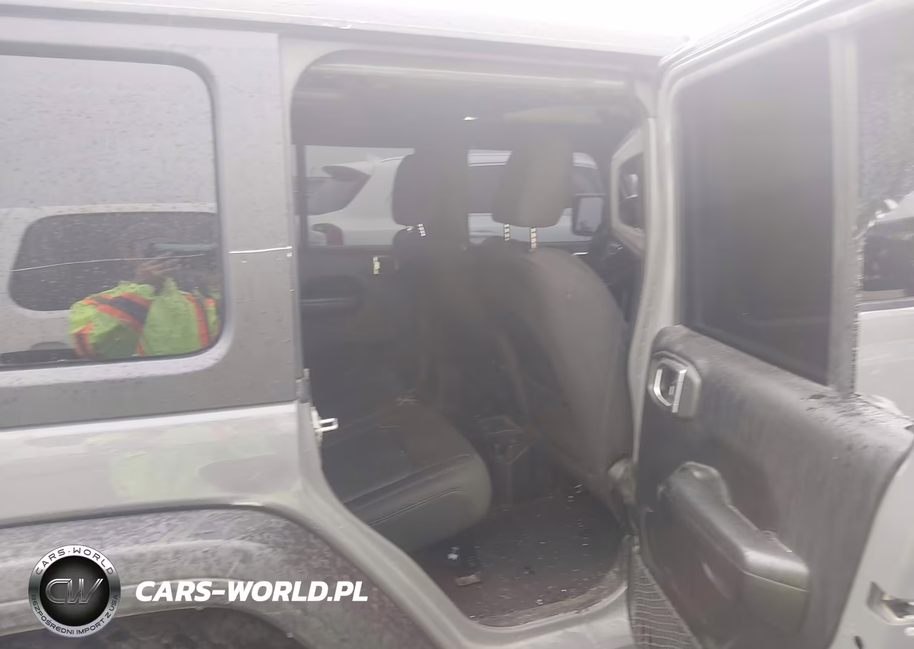2018 Jeep Wrangler Unlimited Sport S 4X4 VIN:1C4HJXDG3JW276932 - 8