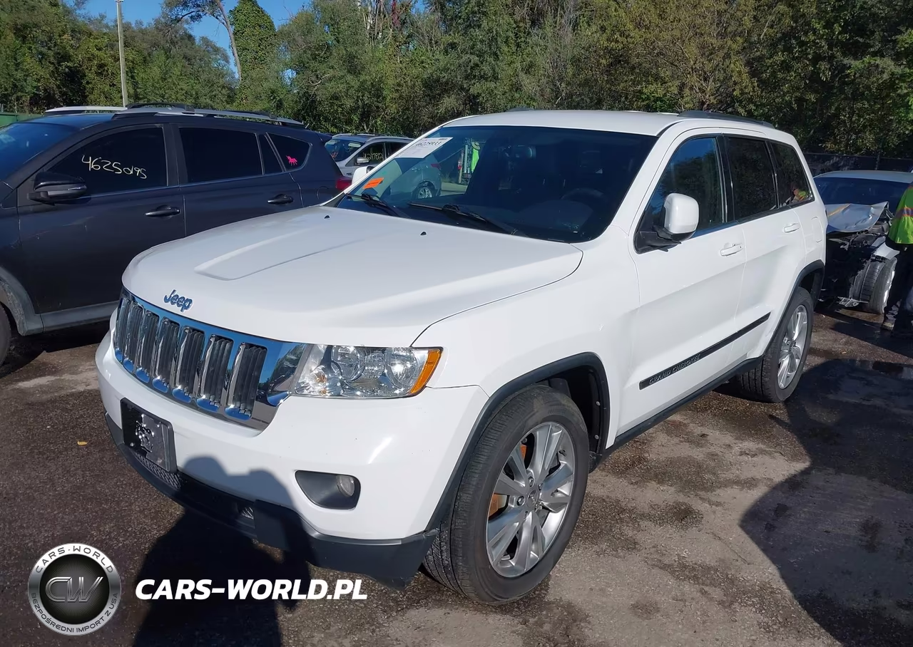2013 Jeep Grand Cherokee Laredo VIN:1C4RJFAG1DC594962 - 2