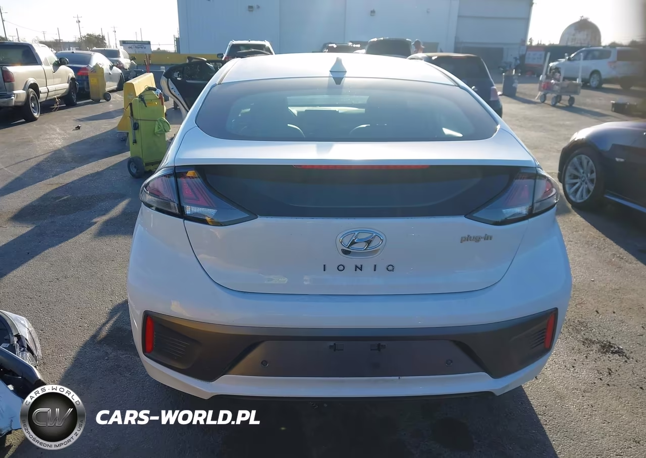2021 Hyundai Ioniq Plug-In Hybrid Limited VIN:KMHCX5LD4MU259900 - 17