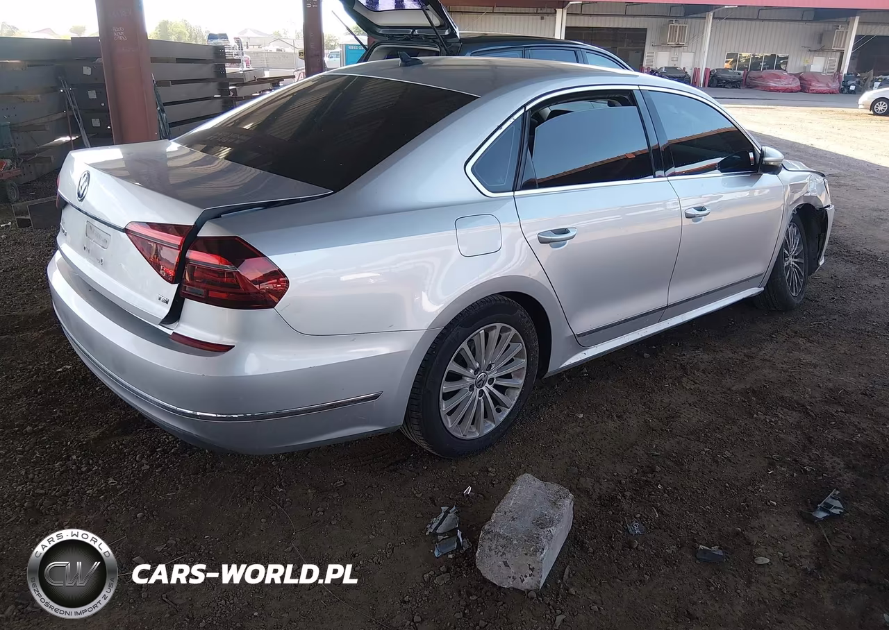 2017 Volkswagen Passat 1.8T Se VIN:1VWBT7A31HC058479 - 4