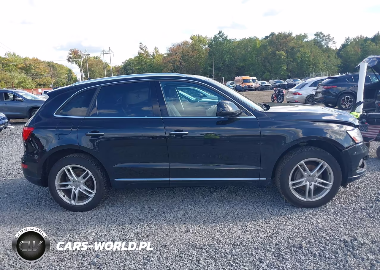 2017 Audi Q5 2.0T Premium VIN:WA1L2AFPXHA008933 - 13