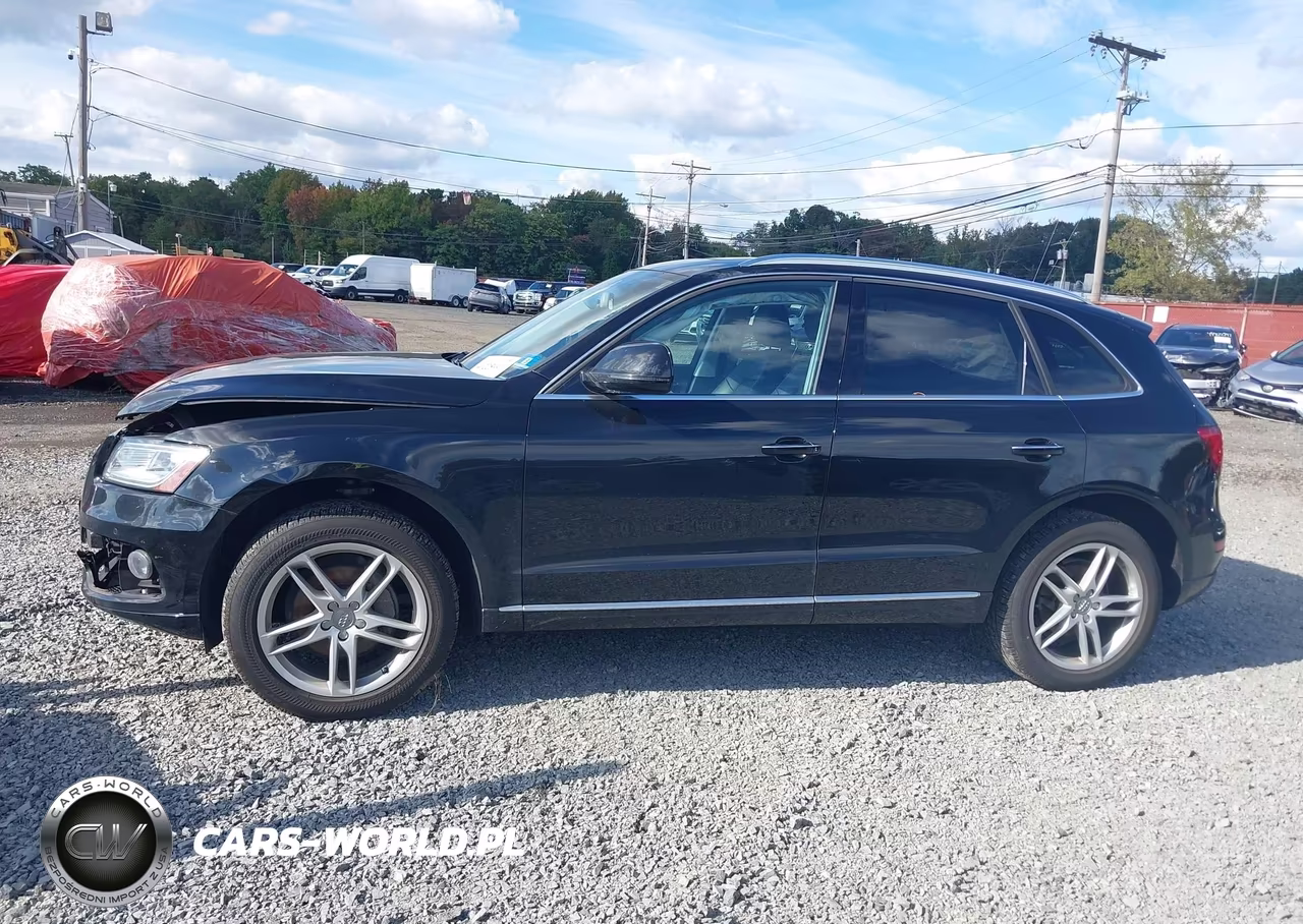 2017 Audi Q5 2.0T Premium VIN:WA1L2AFPXHA008933 - 14