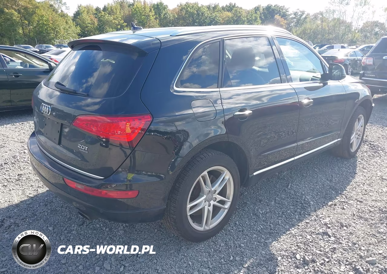 2017 Audi Q5 2.0T Premium VIN:WA1L2AFPXHA008933 - 4