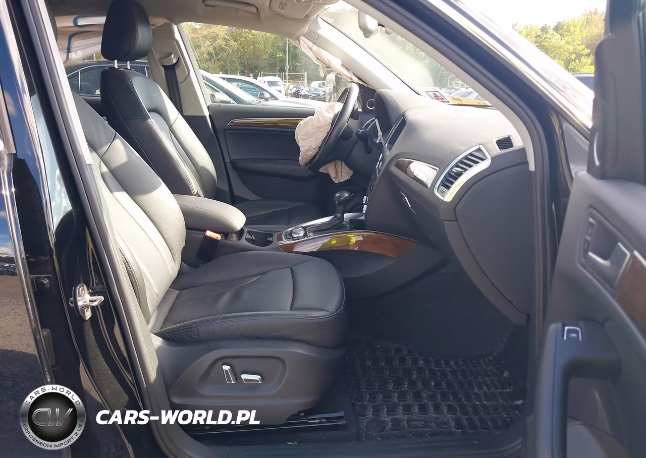 2017 Audi Q5 2.0T Premium VIN:WA1L2AFPXHA008933 - 5