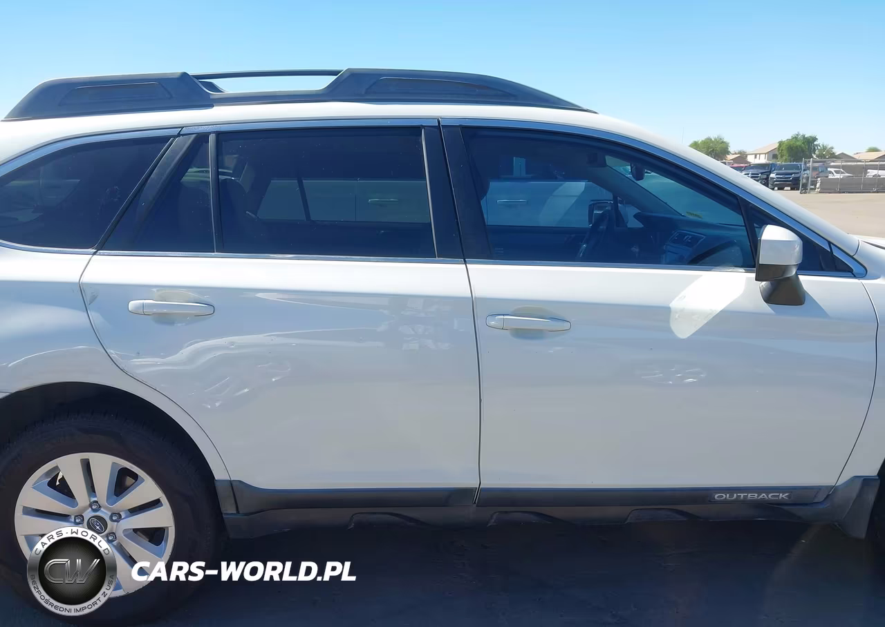 2016 Subaru Outback 2.5I Premium VIN:4S4BSACC5G3211181 - 14