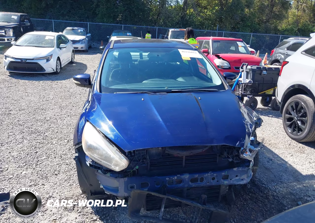 2017 Ford Focus Sel VIN:1FADP3H27HL213824 - 13