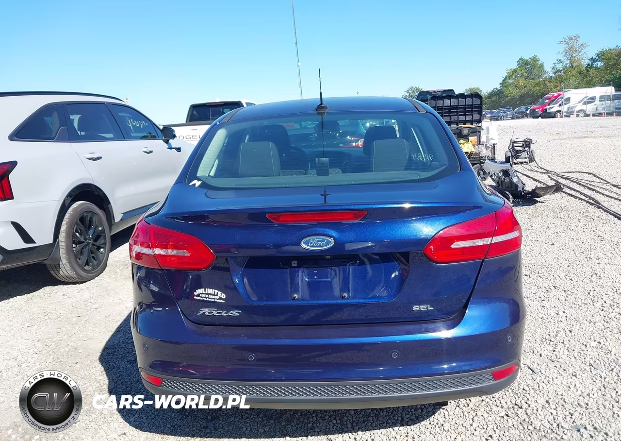 2017 Ford Focus Sel VIN:1FADP3H27HL213824 - 17