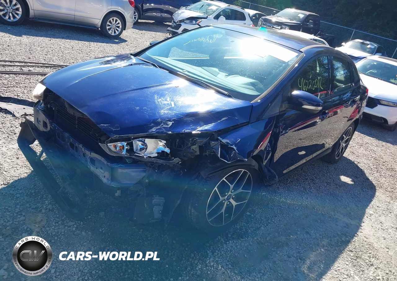 2017 Ford Focus Sel VIN:1FADP3H27HL213824 - 2
