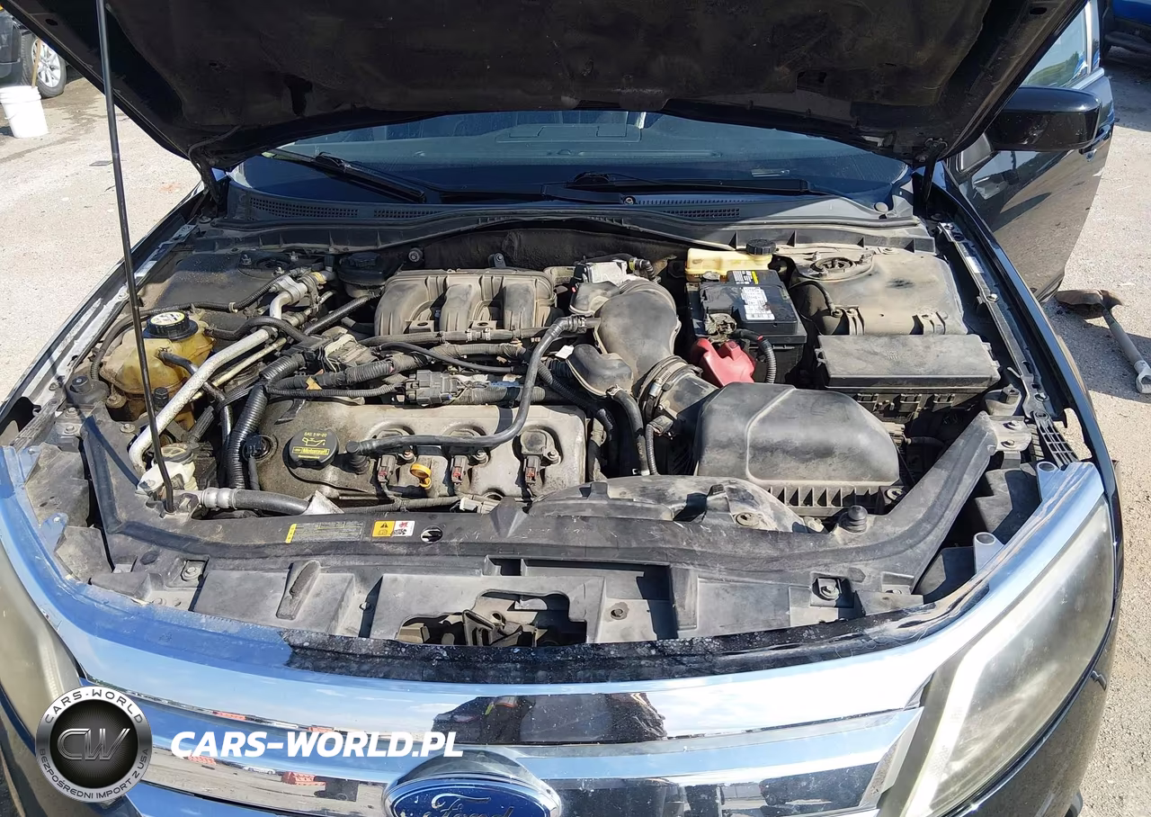 2010 Ford Fusion Sport VIN:3FAHP0DC1AR125941 - 10