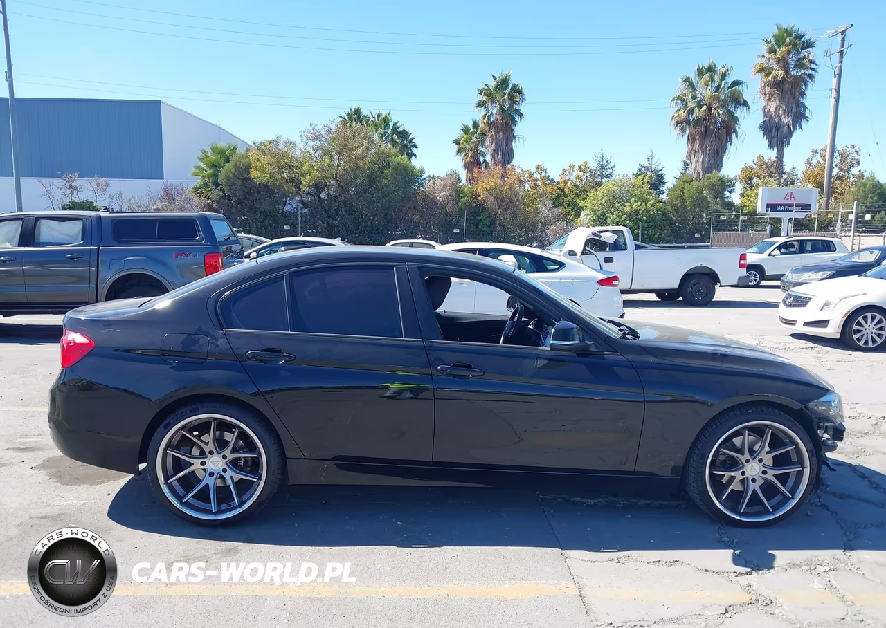 2016 BMW 320I VIN:WBA8E1G5XGNT38401 - 14