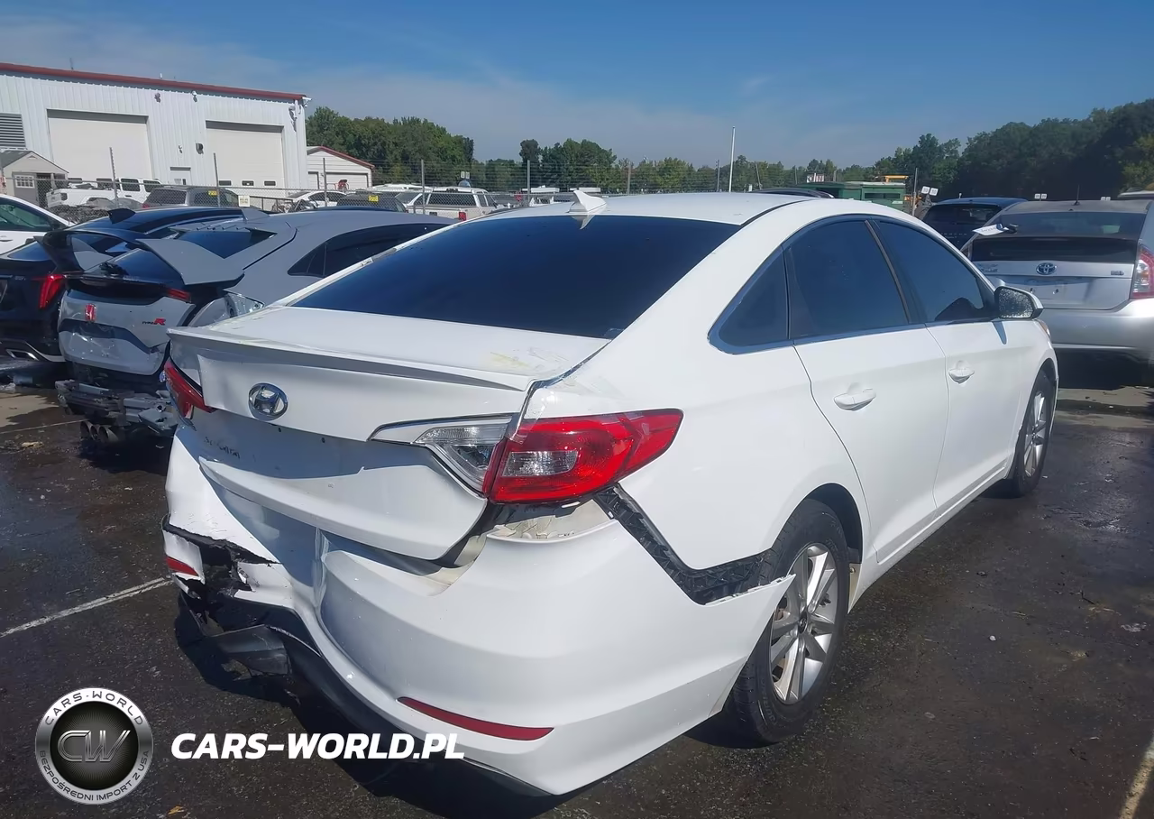 2017 Hyundai Sonata Se VIN:5NPE24AF9HH556560 - 4