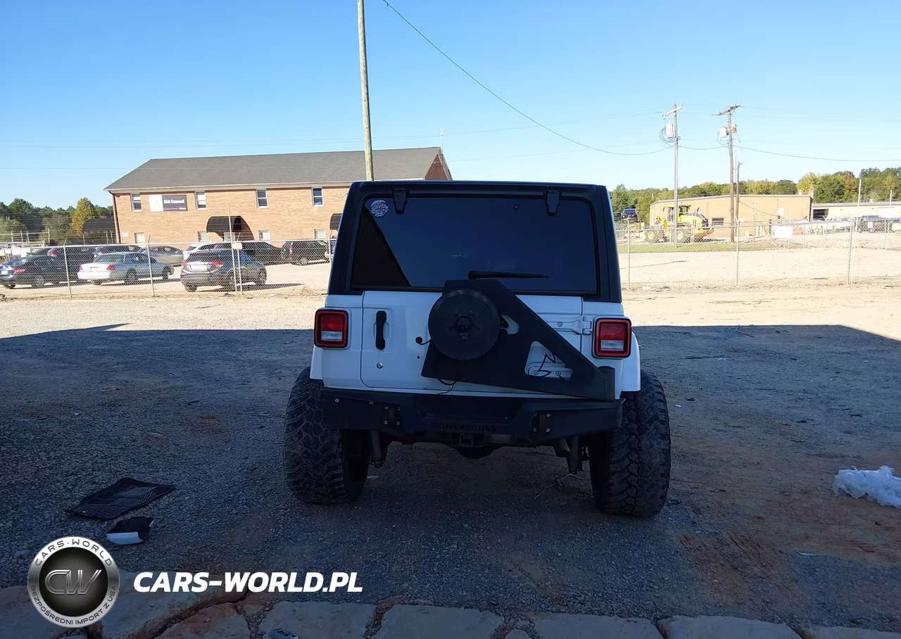 2018 Jeep Wrangler Unlimited Sport S 4X4 VIN:1C4HJXDG3JW181965 - 16