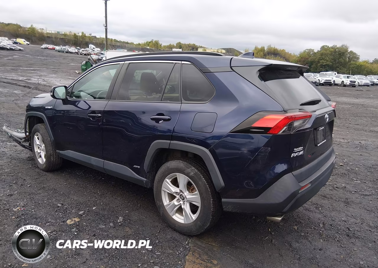 2021 Toyota Rav4 Hybrid Xle VIN:2T3RWRFV9MW122533 - 3