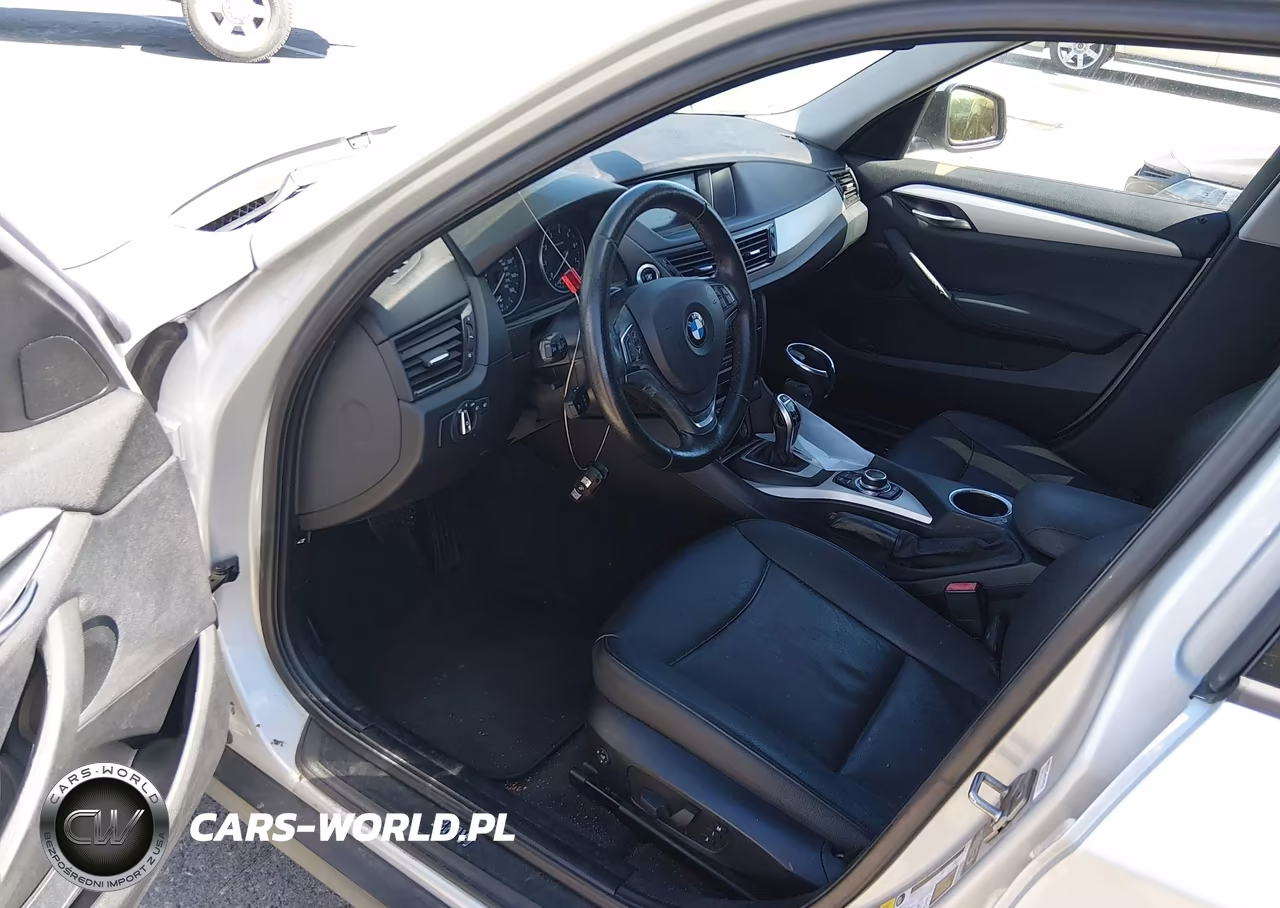 2014 BMW X1 xDrive28I VIN:WBAVL1C51EVY20945 - 5