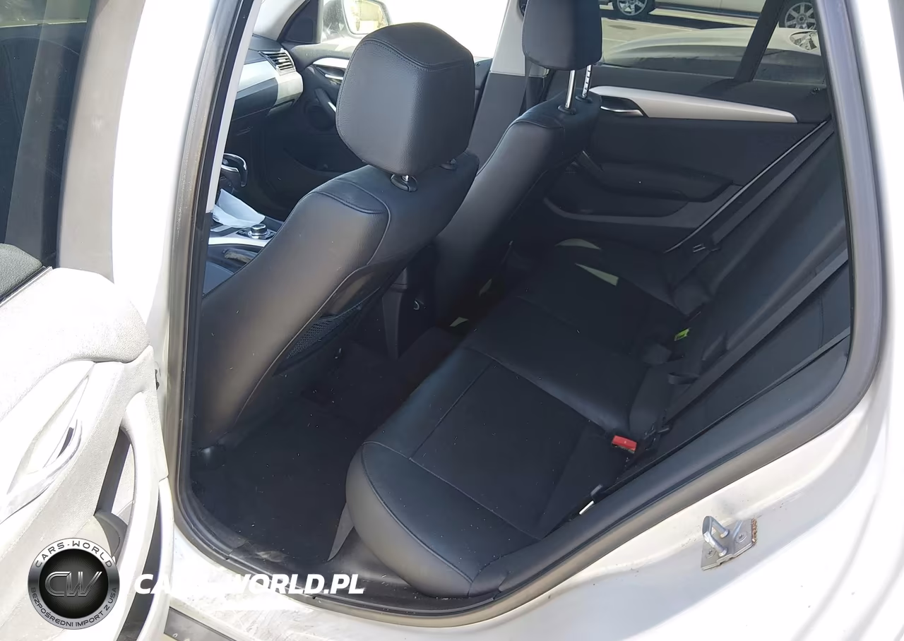 2014 BMW X1 xDrive28I VIN:WBAVL1C51EVY20945 - 8