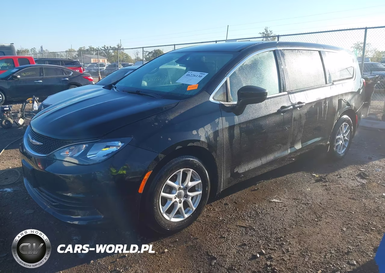 2017 Chrysler Pacifica Touring VIN:2C4RC1DG5HR517372 - 2