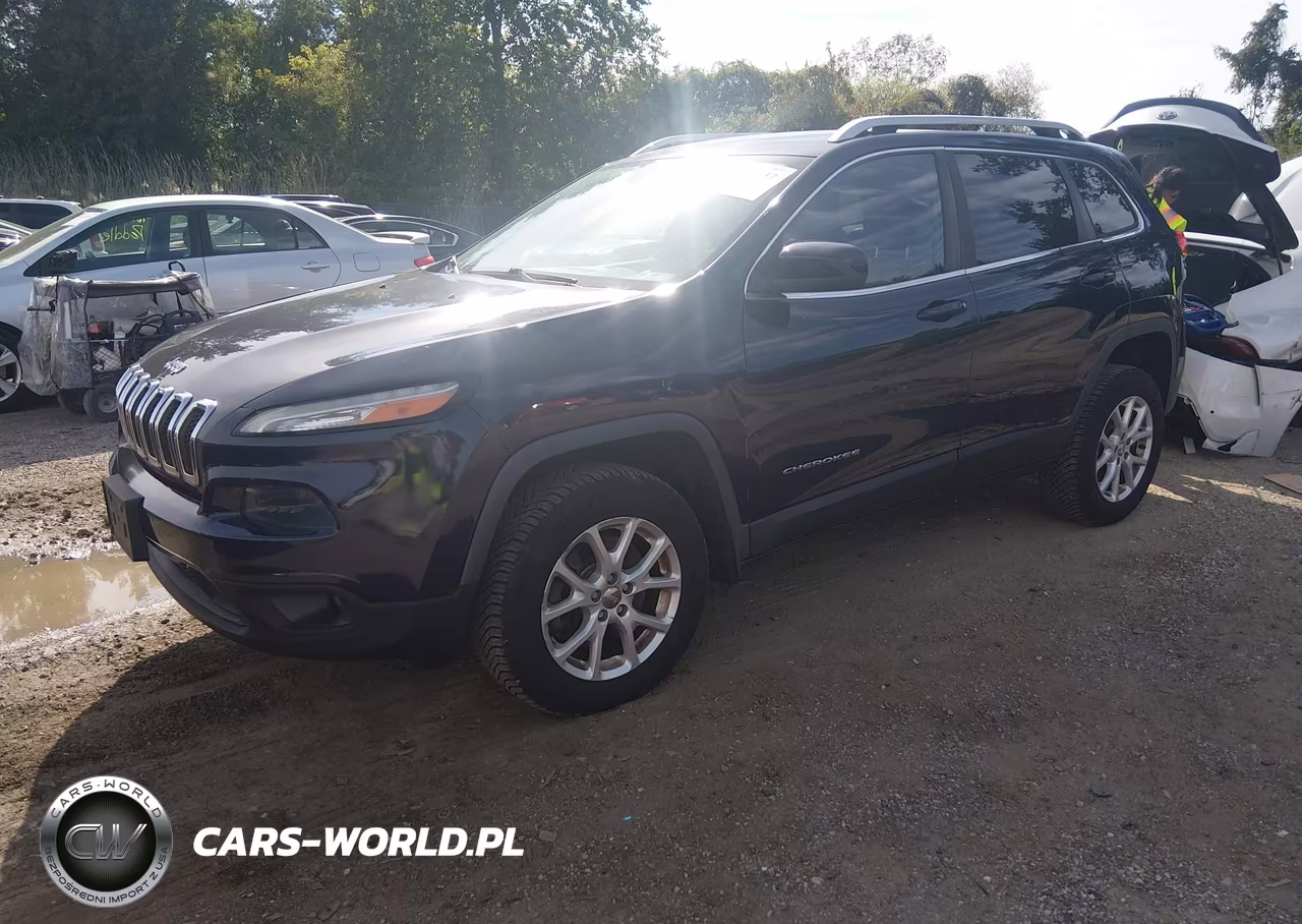 2014 Jeep Cherokee Latitude VIN:1C4PJMCS2EW126087 - 2