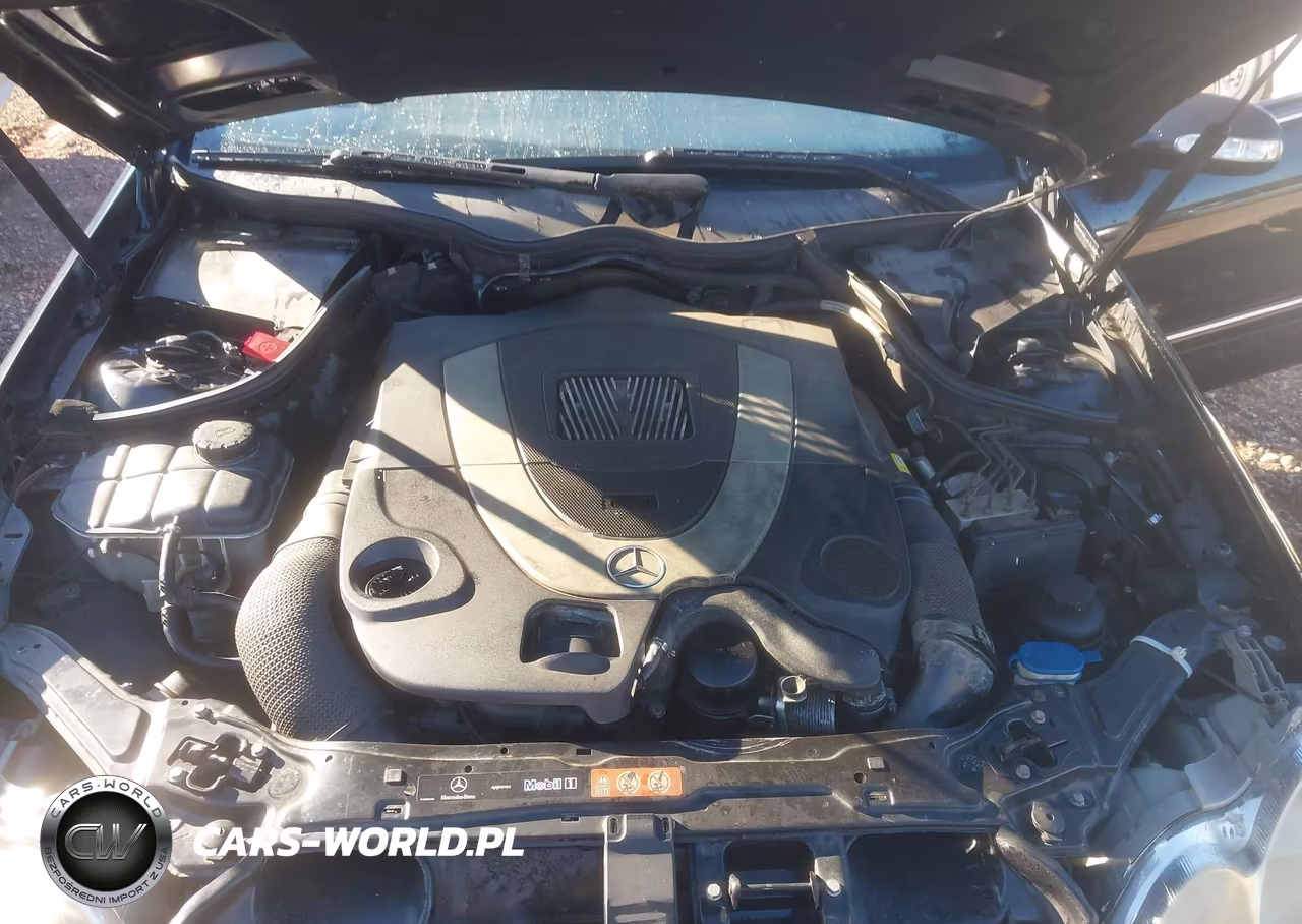 2008 Mercedes-Benz Clk 550 VIN:WDBTK72F38T096037 - 10