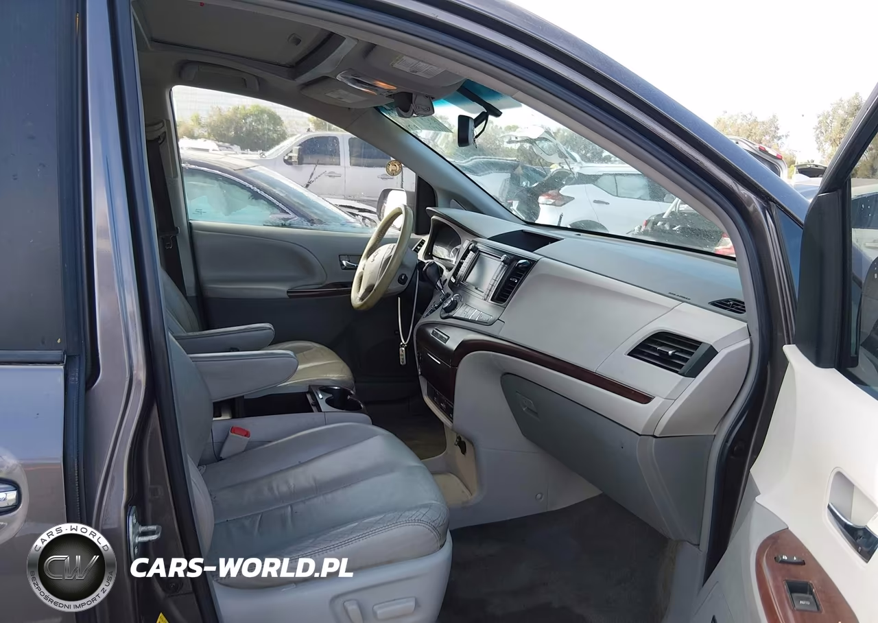 2012 Toyota Sienna Xle V6 8 Passenger VIN:5TDYK3DC3CS214811 - 5