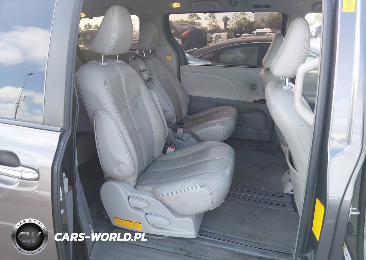 2012 Toyota Sienna Xle V6 8 Passenger VIN:5TDYK3DC3CS214811 - 8