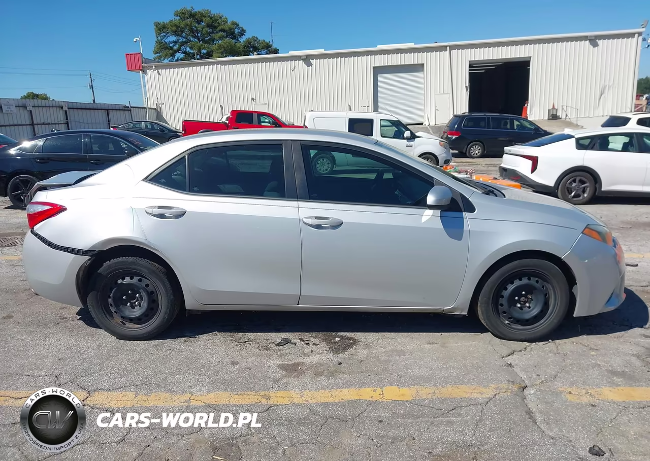 2016 Toyota Corolla Le VIN:2T1BURHE1GC540586 - 13