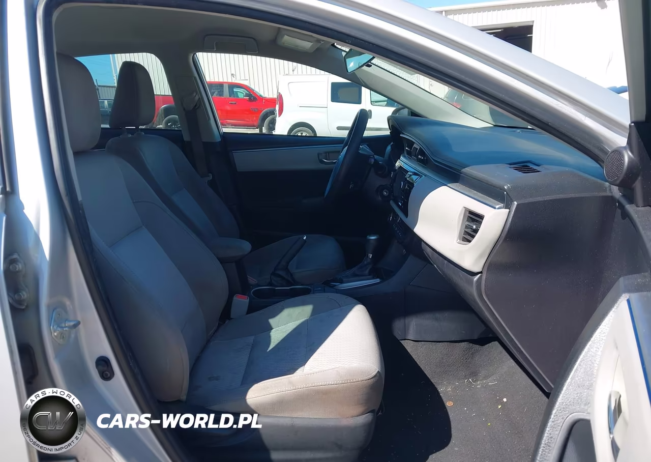 2016 Toyota Corolla Le VIN:2T1BURHE1GC540586 - 5