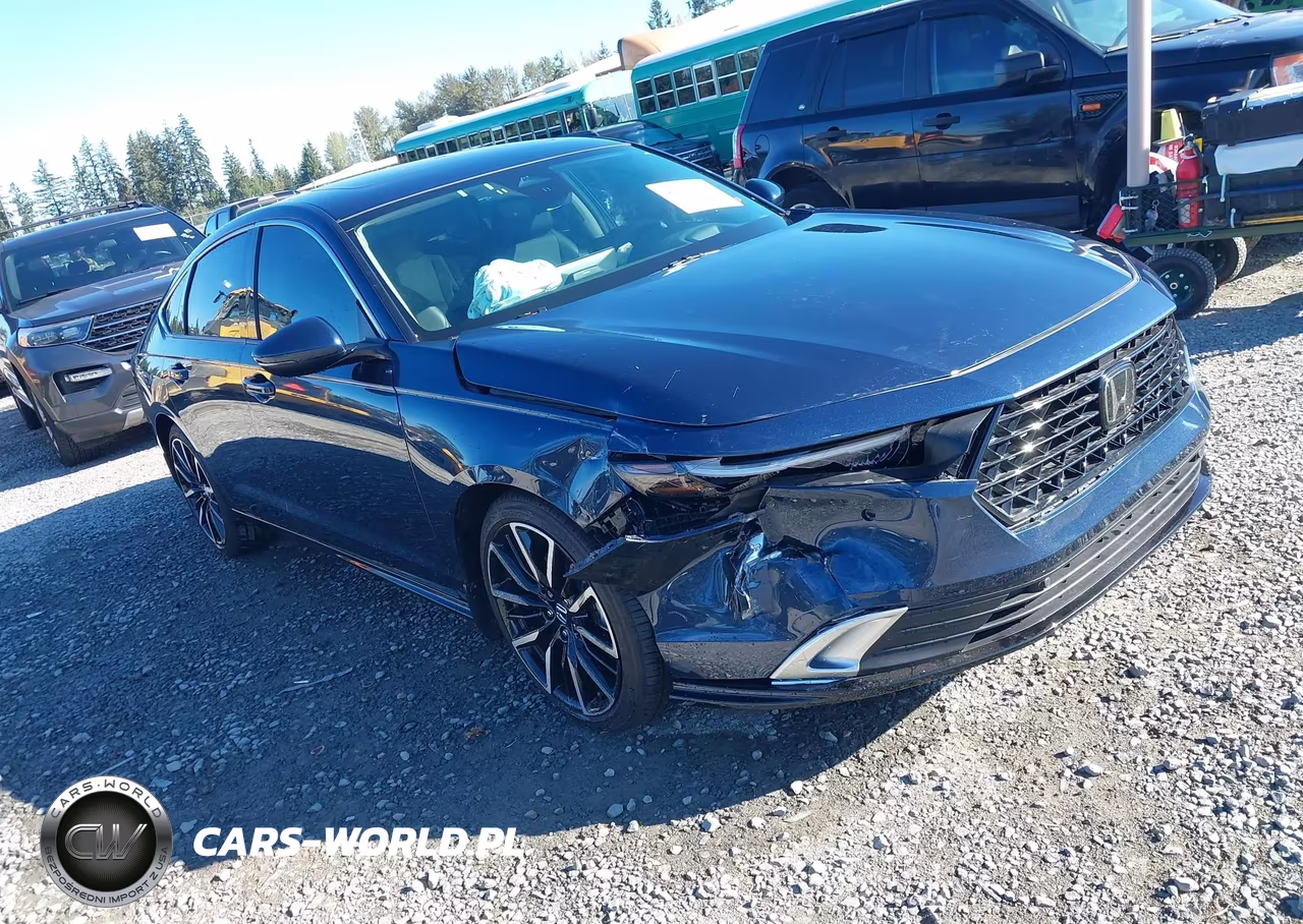 2025 Honda Accord Hybrid Touring – zdjęcie 1 z 18