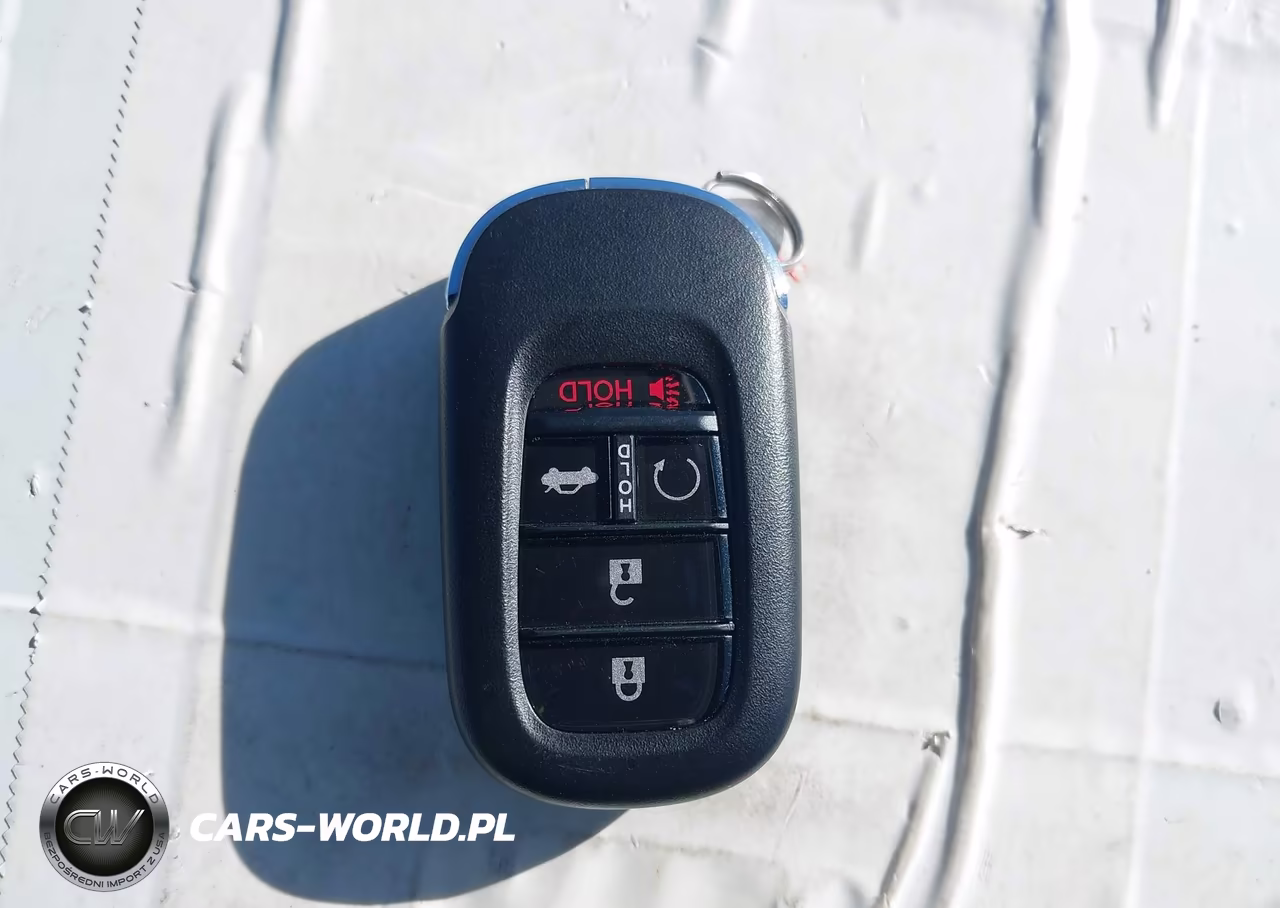 2025 Honda Accord Hybrid Touring VIN:1HGCY2F80SA070238 - 11