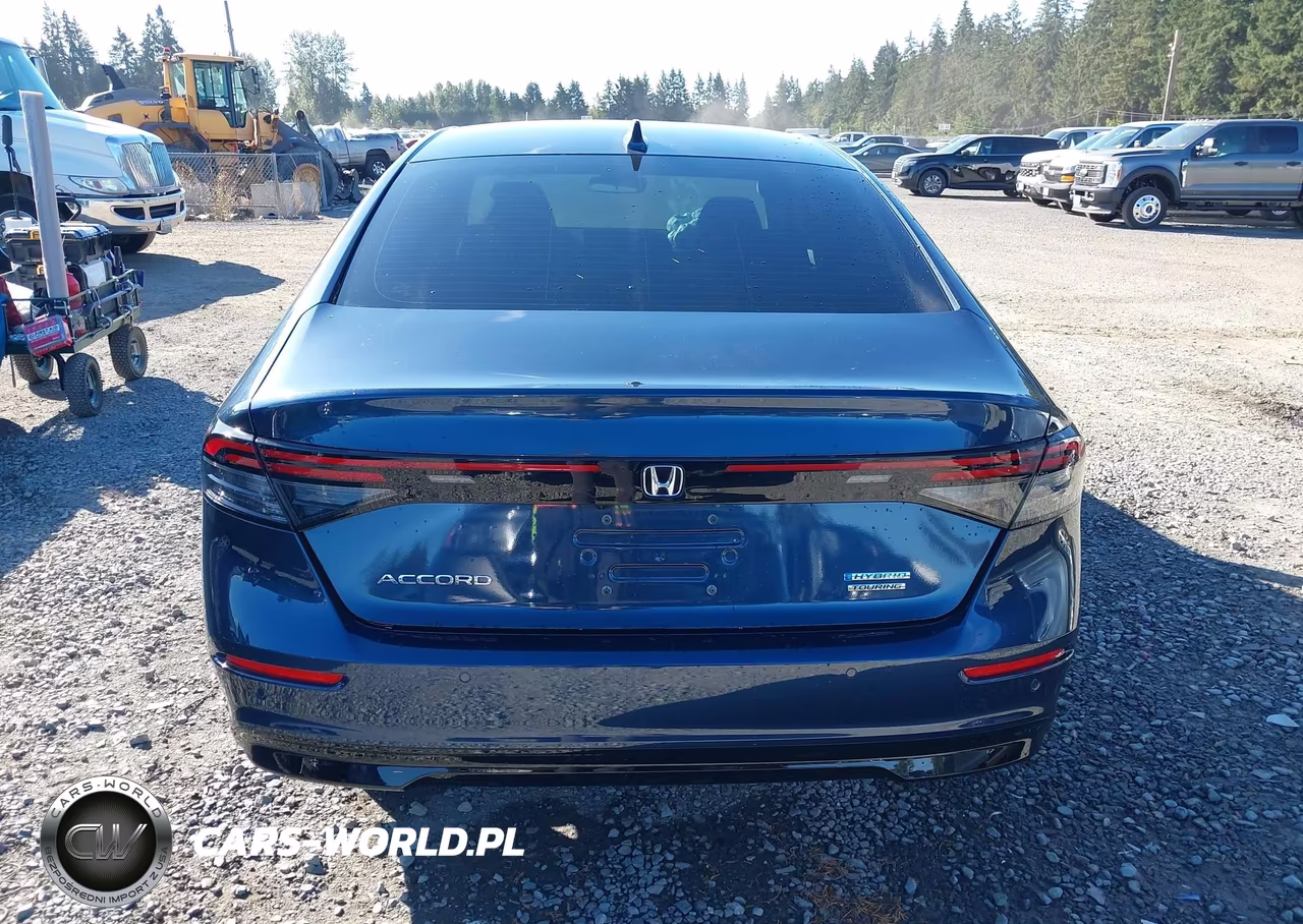 2025 Honda Accord Hybrid Touring VIN:1HGCY2F80SA070238 - 16