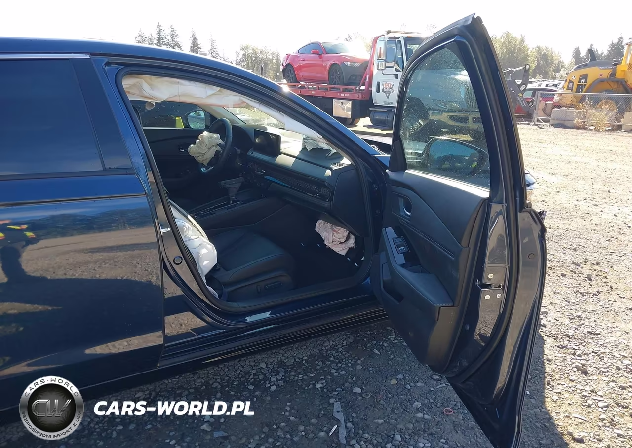 2025 Honda Accord Hybrid Touring VIN:1HGCY2F80SA070238 - 5