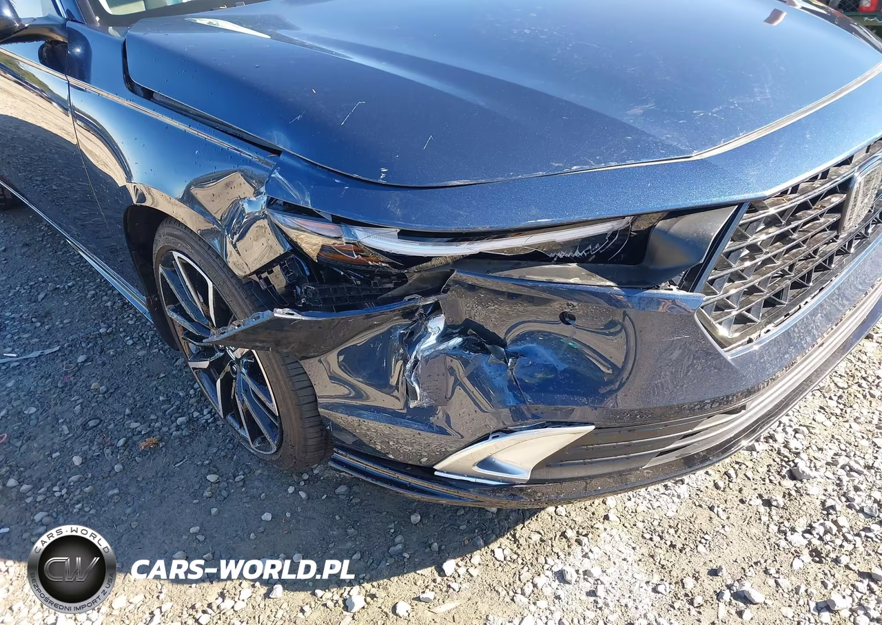 2025 Honda Accord Hybrid Touring VIN:1HGCY2F80SA070238 - 6