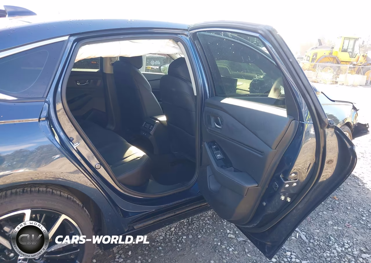 2025 Honda Accord Hybrid Touring VIN:1HGCY2F80SA070238 - 8