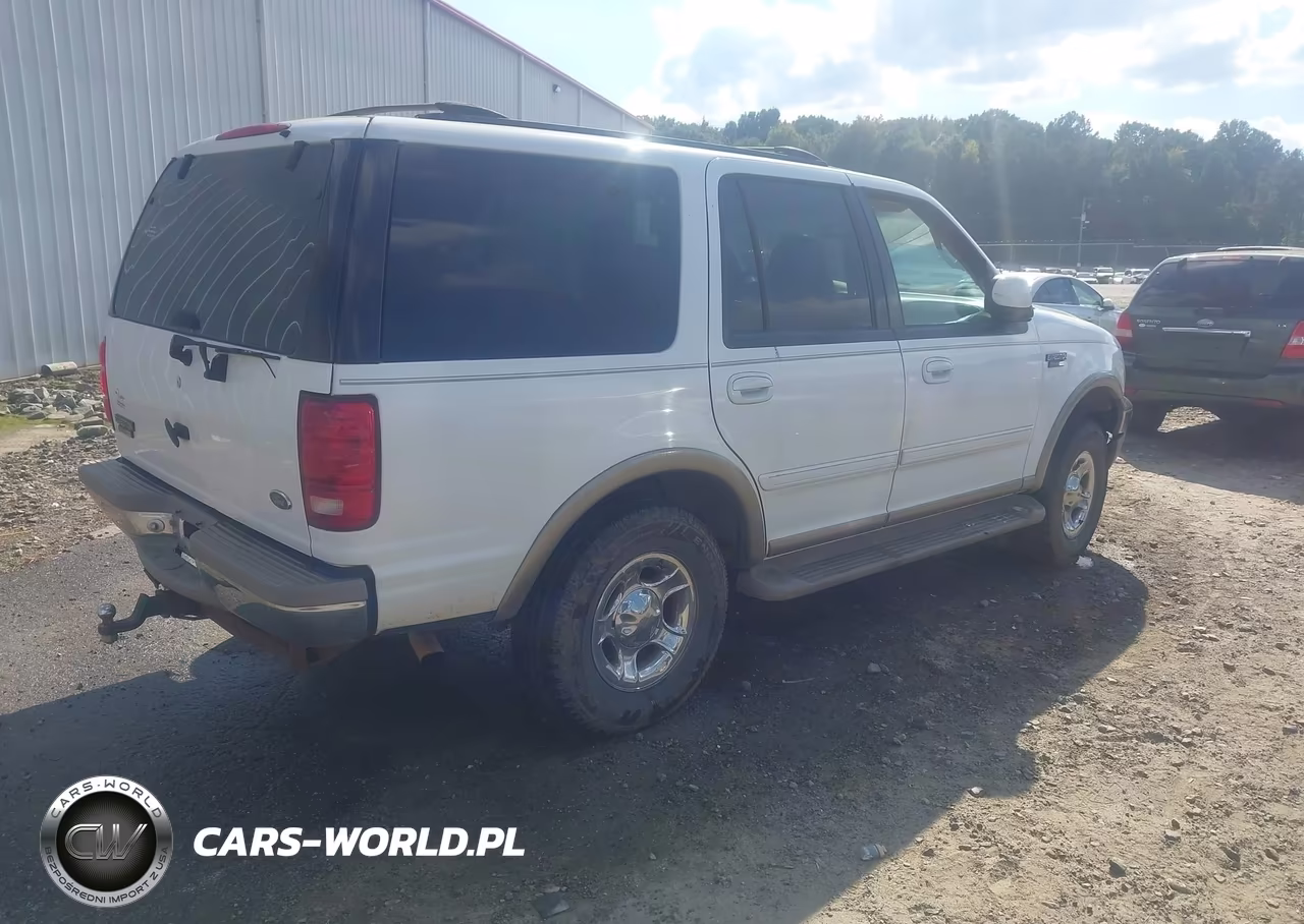 2002 Ford Expedition Eddie Bauer VIN:1FMPU18L62LA07250 - 4