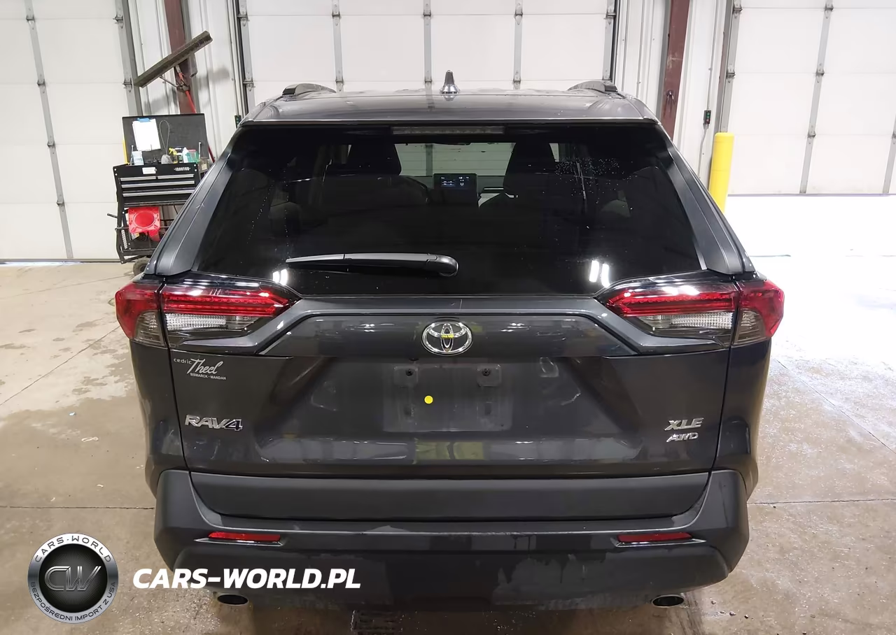 2021 Toyota Rav4 Xle VIN:2T3P1RFV8MW140947 - 17