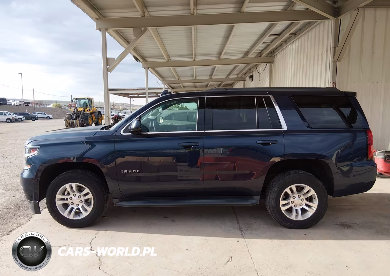 2017 Chevrolet Tahoe Ls VIN:1GNSKAEC0HR294168 - 14