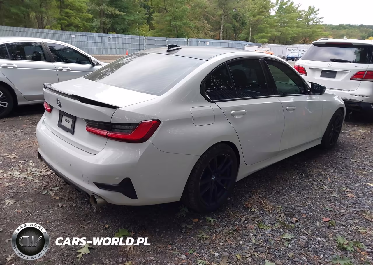 2021 BMW 330E xDrive VIN:3MW5P9J05M8B59562 - 4