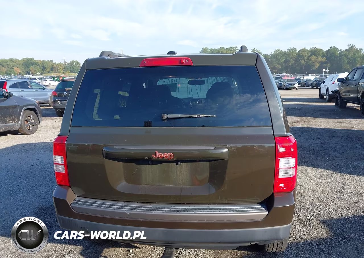 2017 Jeep Patriot 75Th Anniversary Edition Fwd VIN:1C4NJPBB3HD200563 - 17