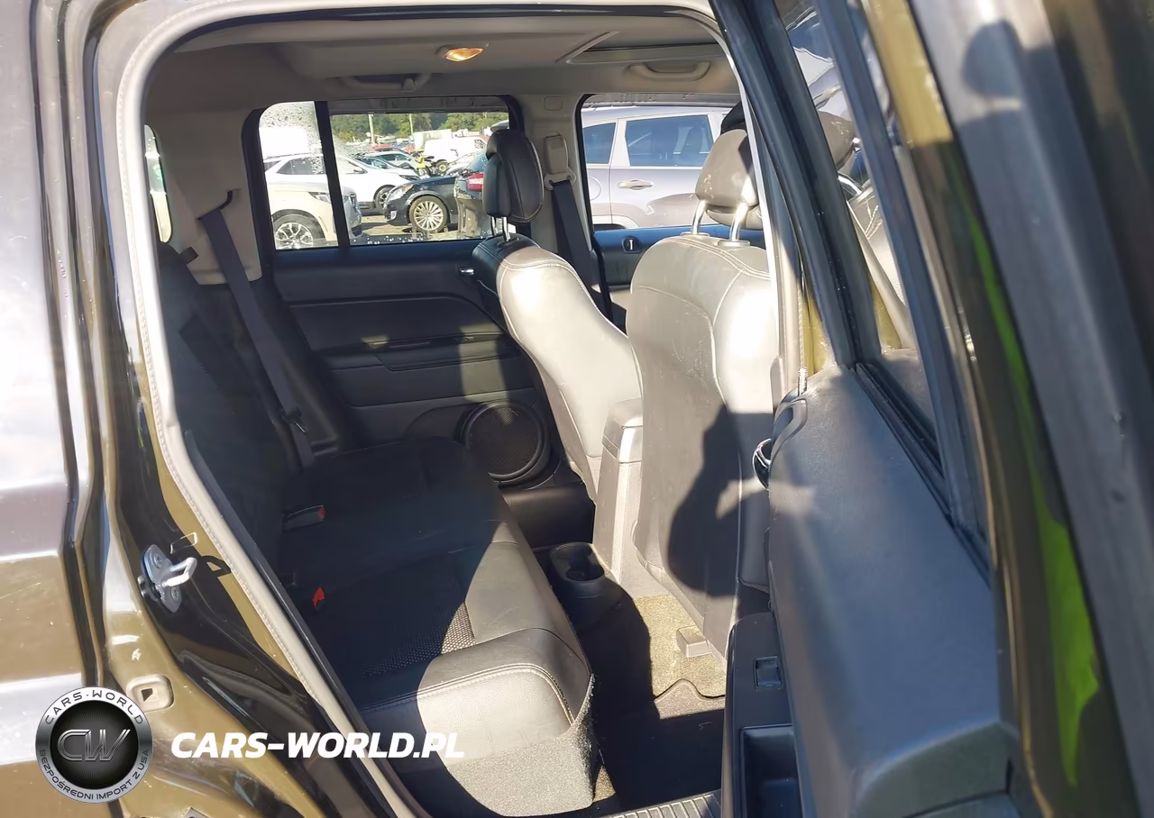 2017 Jeep Patriot 75Th Anniversary Edition Fwd VIN:1C4NJPBB3HD200563 - 8