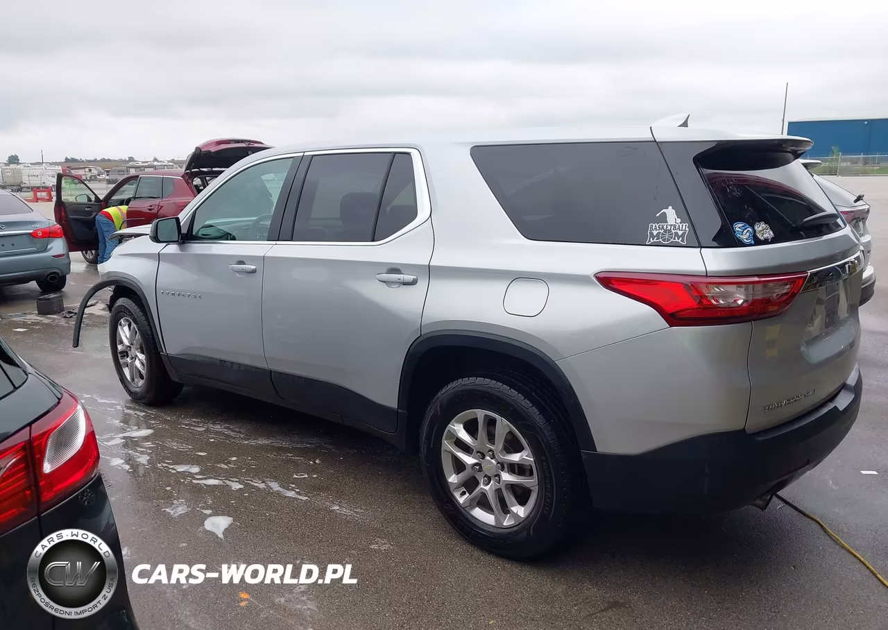 2020 Chevrolet Traverse Awd Ls VIN:1GNEVFKW4LJ135516 - 14