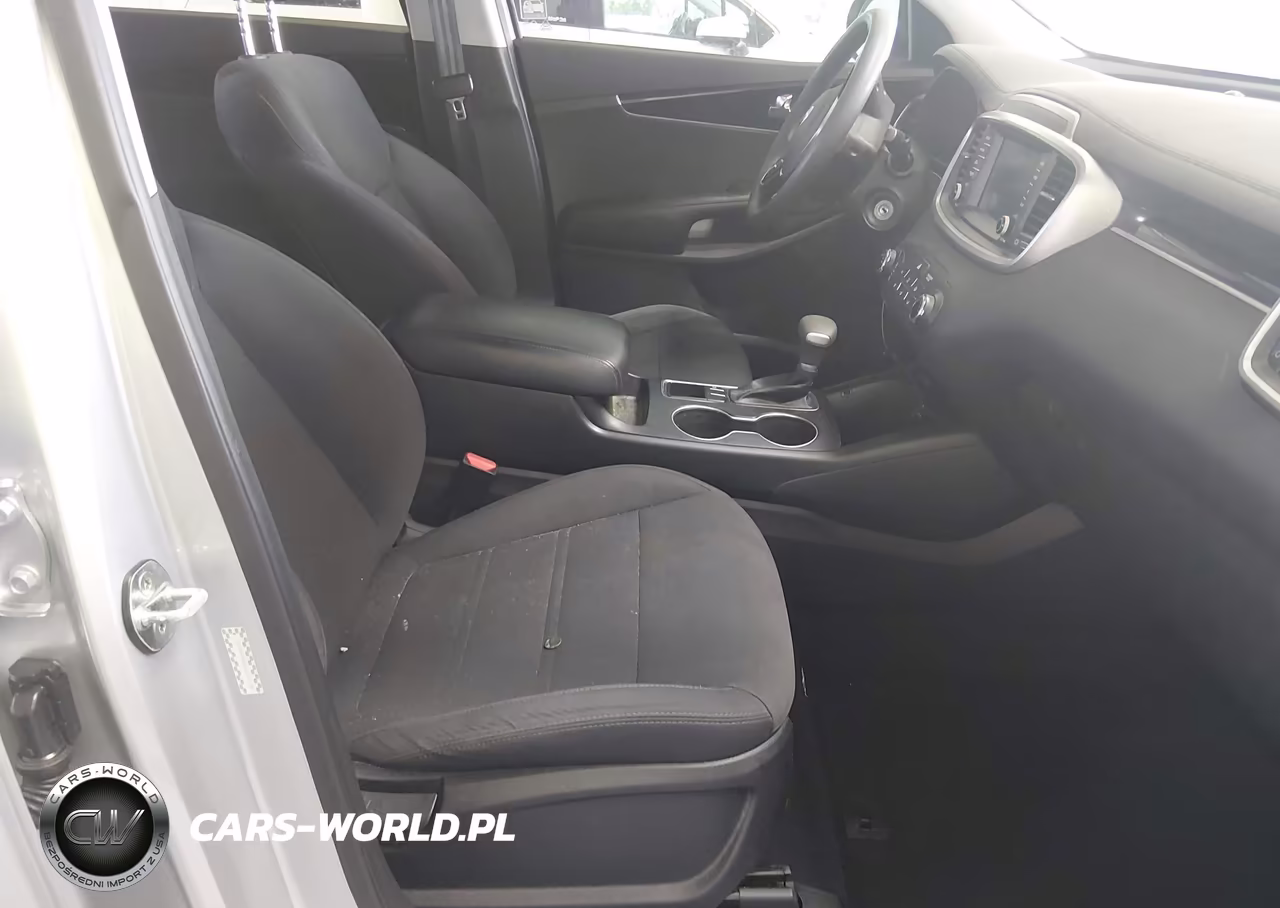 2020 Kia Sorento 2.4L L VIN:5XYPG4A35LG711282 - 5
