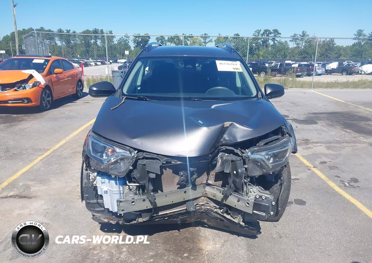 2018 Toyota Rav4 Le VIN:2T3ZFREV9JW520046 - 13