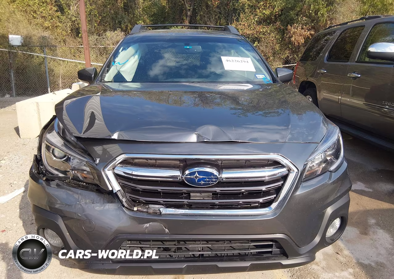 2018 Subaru Outback 2.5I Premium VIN:4S4BSADC6J3217917 - 6