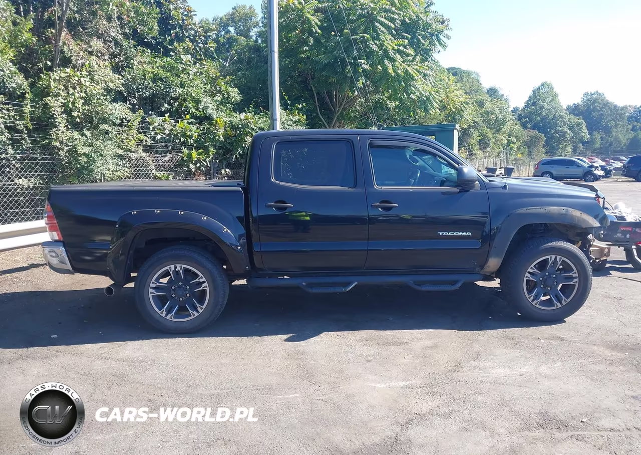 2013 Toyota Tacoma Prerunner V6 VIN:5TFJU4GN1DX037914 - 14