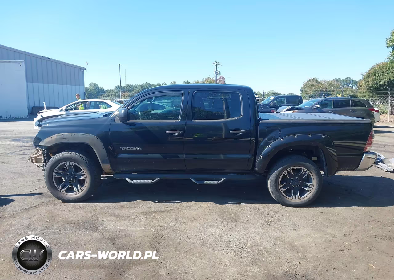 2013 Toyota Tacoma Prerunner V6 VIN:5TFJU4GN1DX037914 - 15