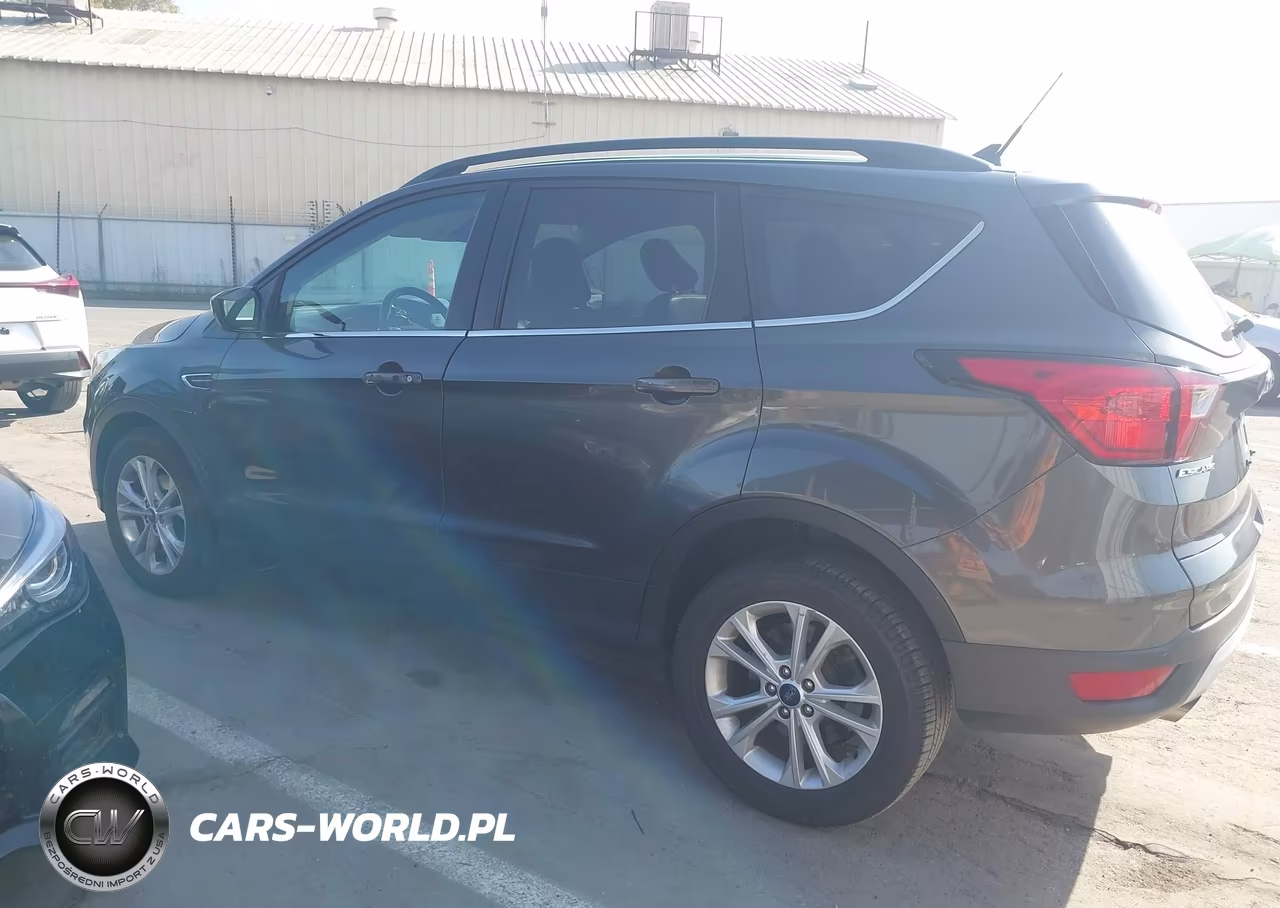 2019 Ford Escape Sel VIN:1FMCU0HD0KUB79656 - 14