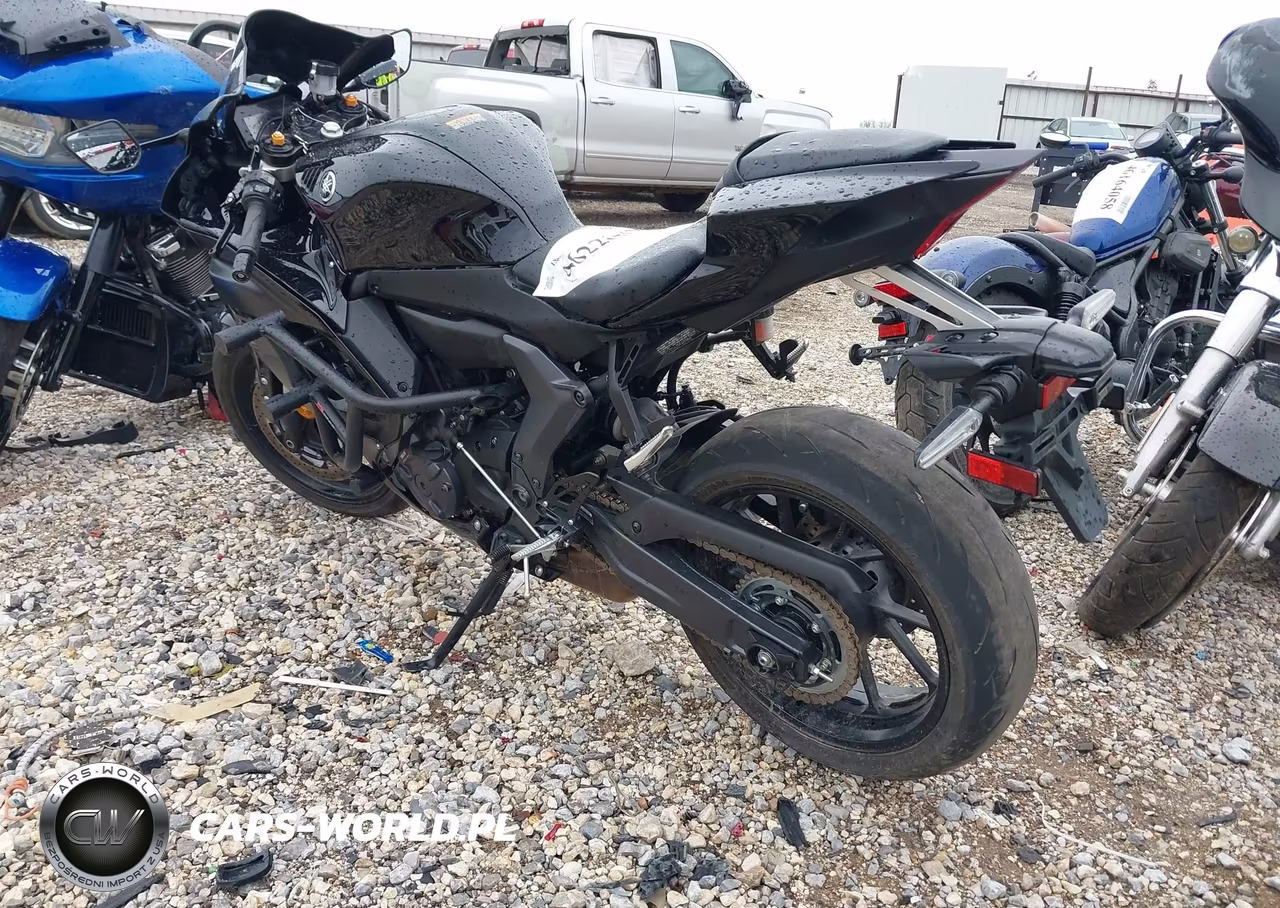 2025 Yamaha Yzfr7 VIN:JYARM38Y9SA004404 - 3