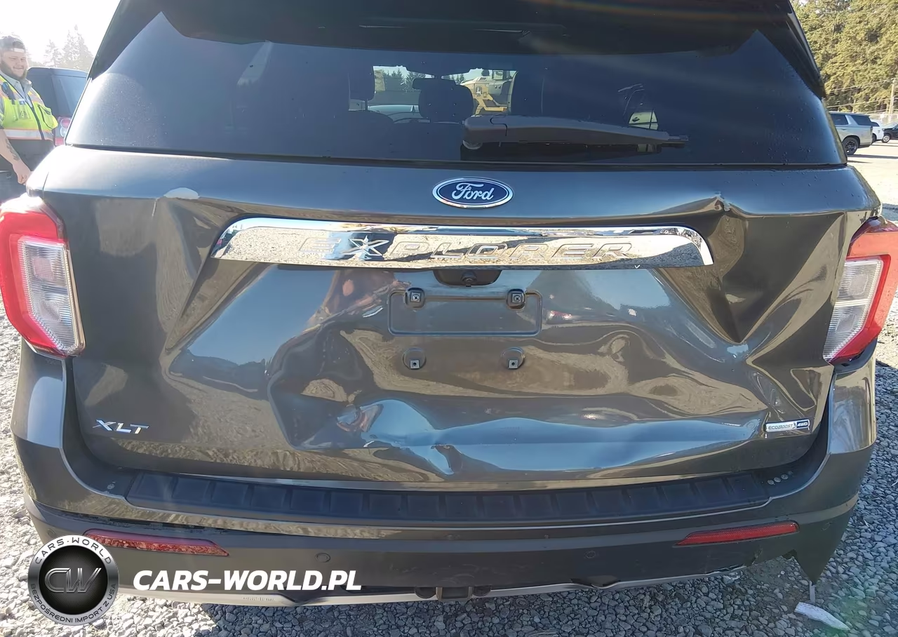 2020 Ford Explorer Xlt VIN:1FMSK8DH4LGB75070 - 6