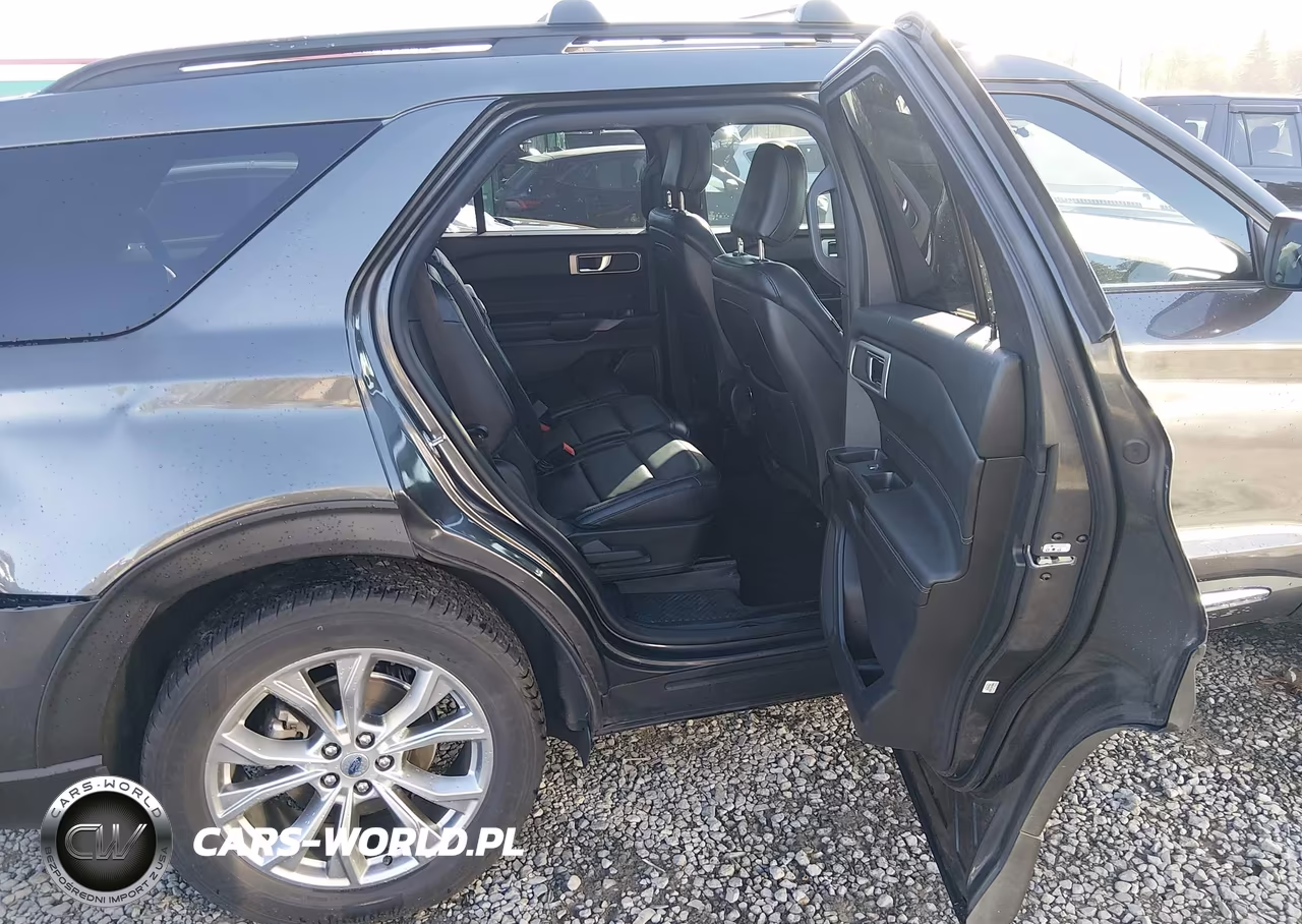 2020 Ford Explorer Xlt VIN:1FMSK8DH4LGB75070 - 8