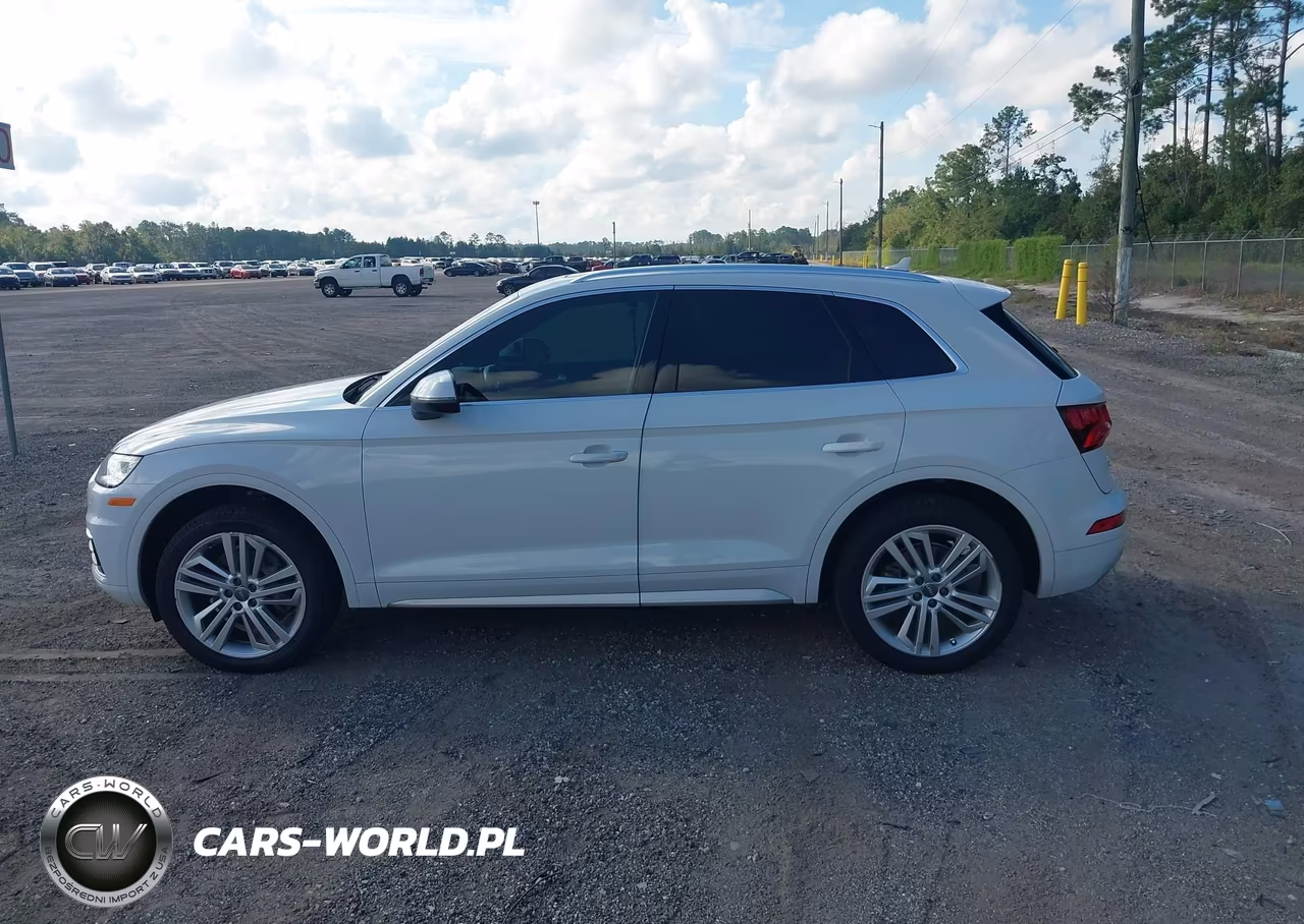 2019 Audi Q5 45 Premium VIN:WA1BNAFY0K2044160 - 14