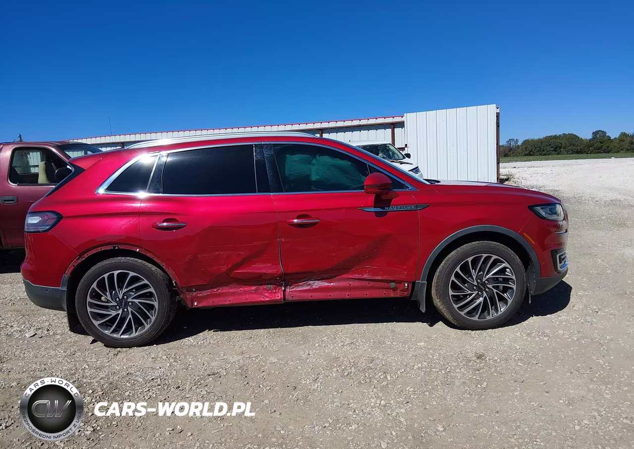 2020 Lincoln Nautilus Reserve VIN:2LMPJ6K99LBL07213 - 12